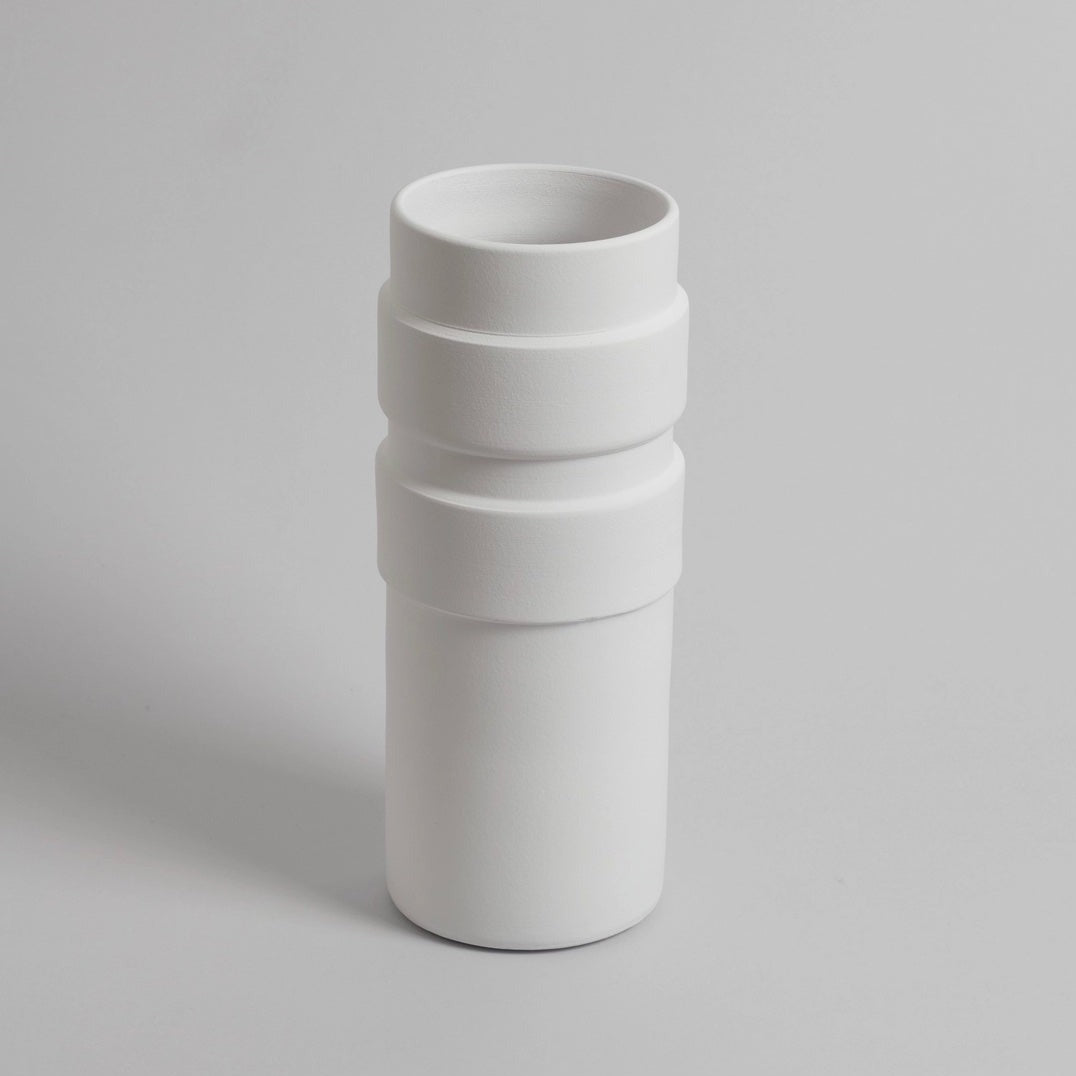 Vase blanc - Symétrique - 01