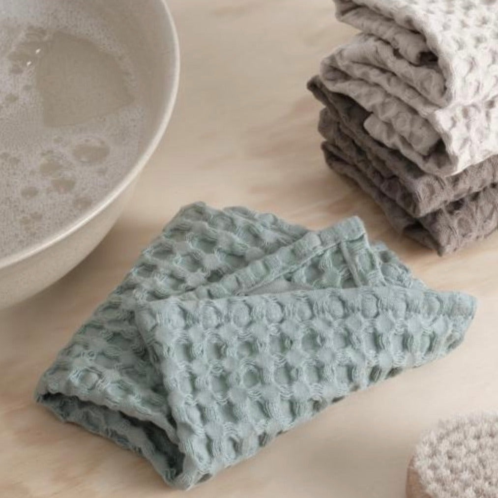 Big Waffle wash cloth - dusty mint