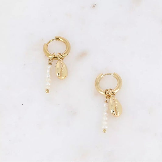 Boucles d'oreilles cauri perles d'eau douce