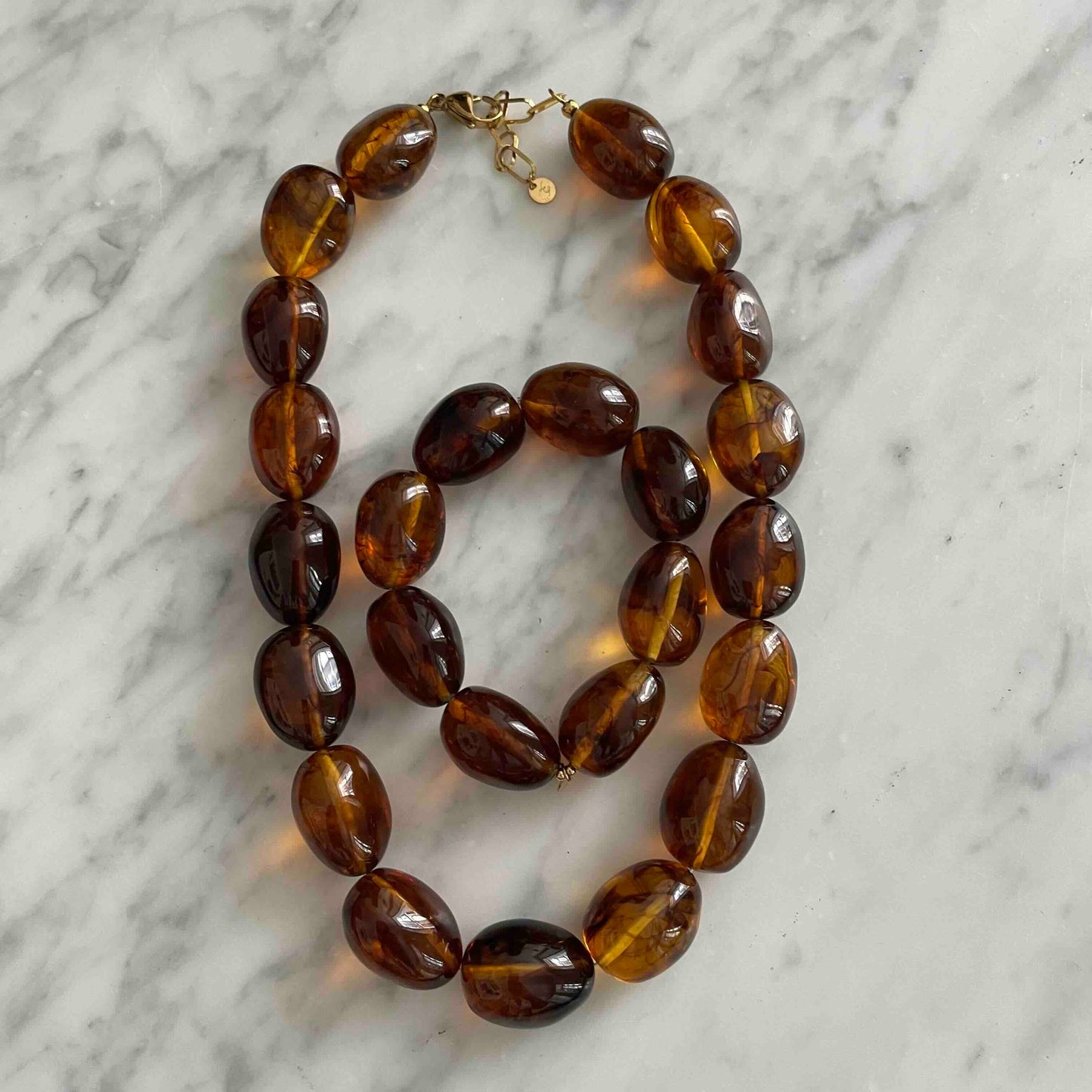 Collier beans résine couleur