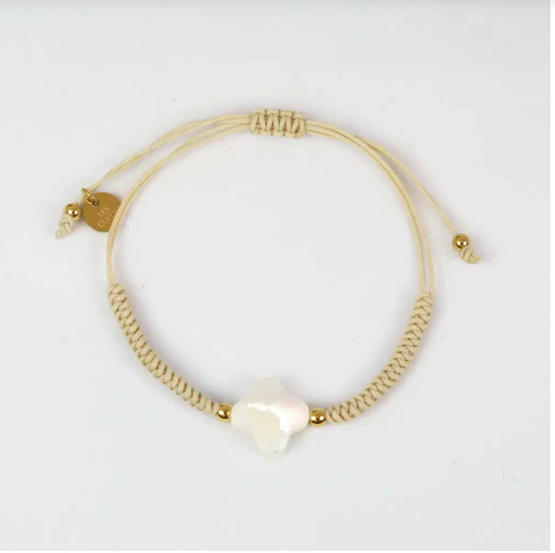 Bracelet trefle nacre lien couleur