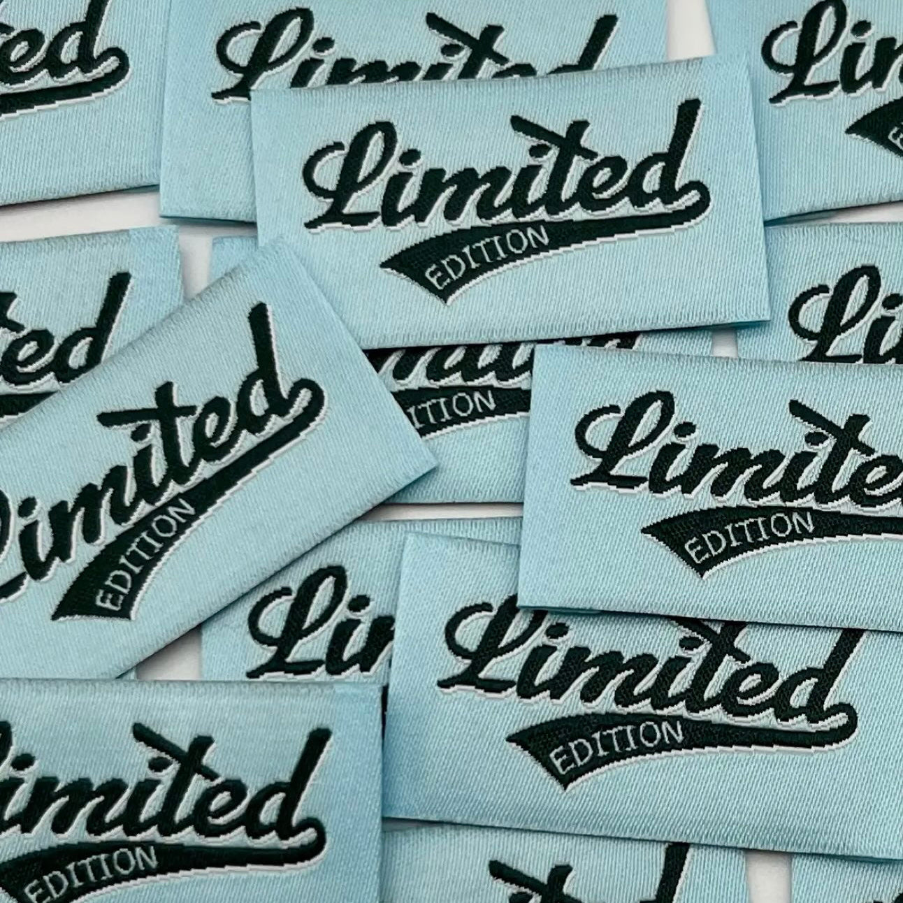 Etiquette tissée à coudre