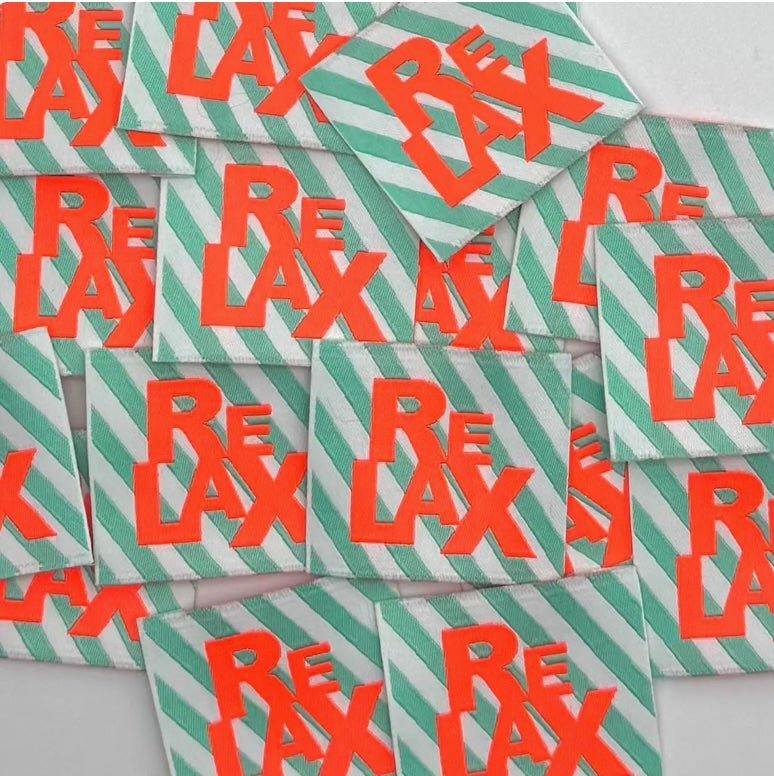 Etiquette tissée à coudre