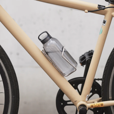 kinto water bottle noir fumé 900ml