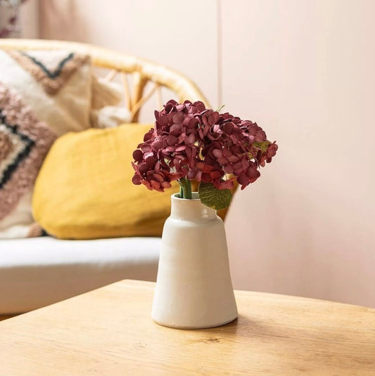 Fleur petite hortensia bordeaux